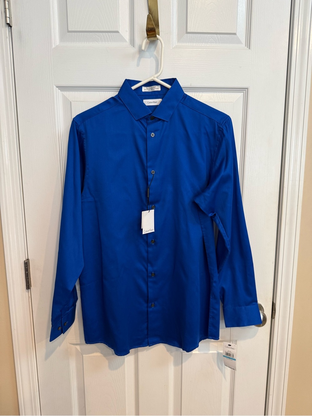 Calvin Klein Boy's Cobalt Blue Long-Sleeve Button-down Dress Shirt